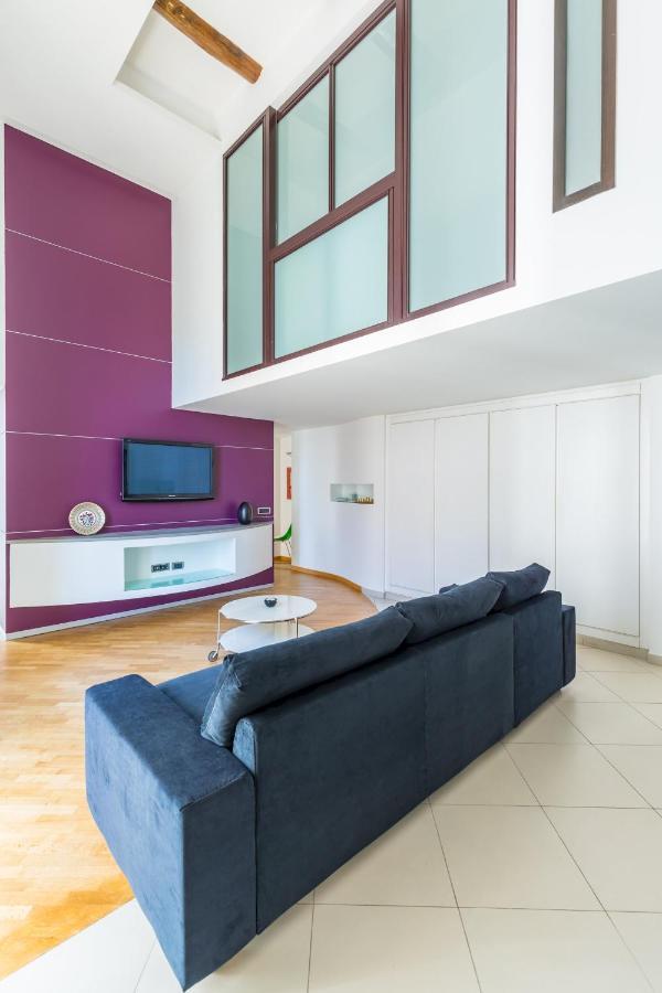 נאפולי Design & Studio Duplex At National Museum מראה חיצוני תמונה
