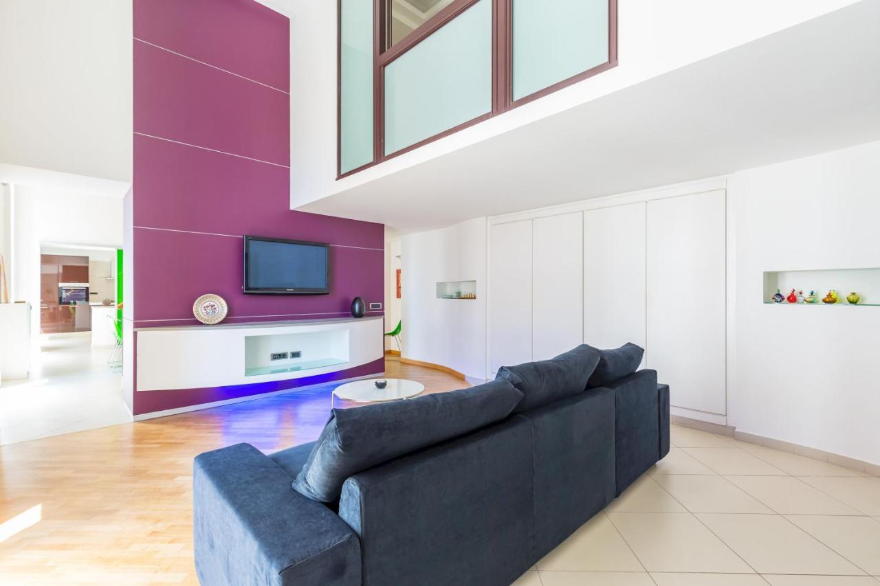 נאפולי Design & Studio Duplex At National Museum מראה חיצוני תמונה